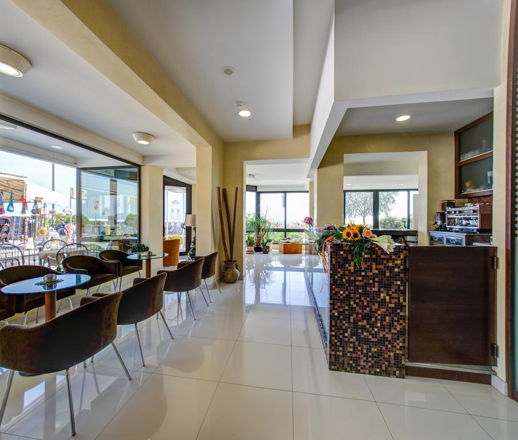 Hotel Deanna 벨레지아아지마리나 외부 사진
