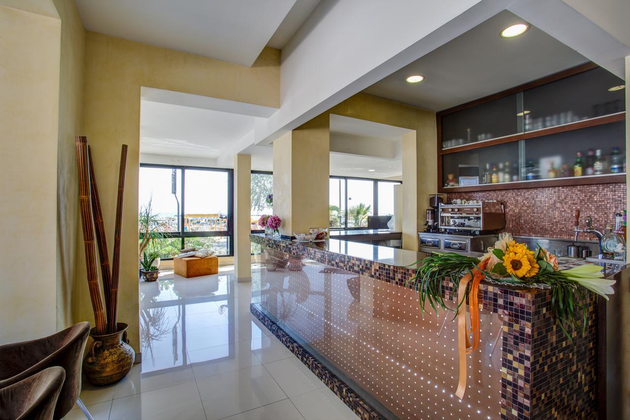 Hotel Deanna 벨레지아아지마리나 외부 사진